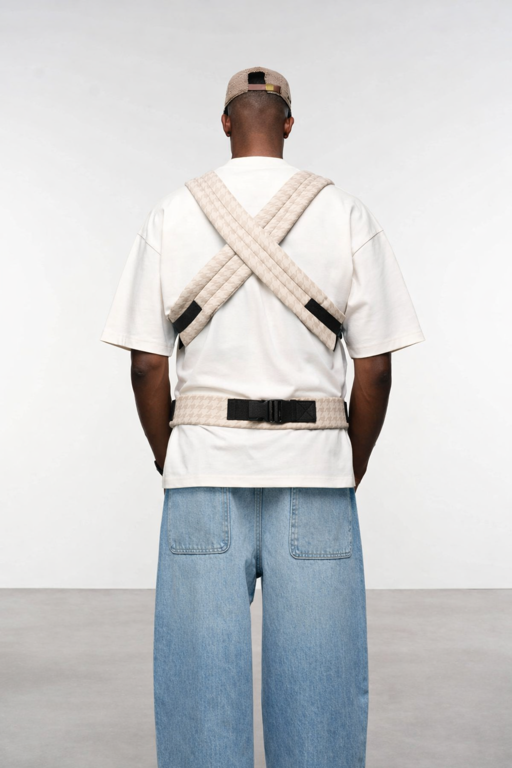 Haven Baby Carrier - White Houndstooth